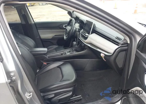 2022 Jeep Compass Latitude 4X4 z USA, uszkodzony, nr VIN 3C4NJDBB7NT168589